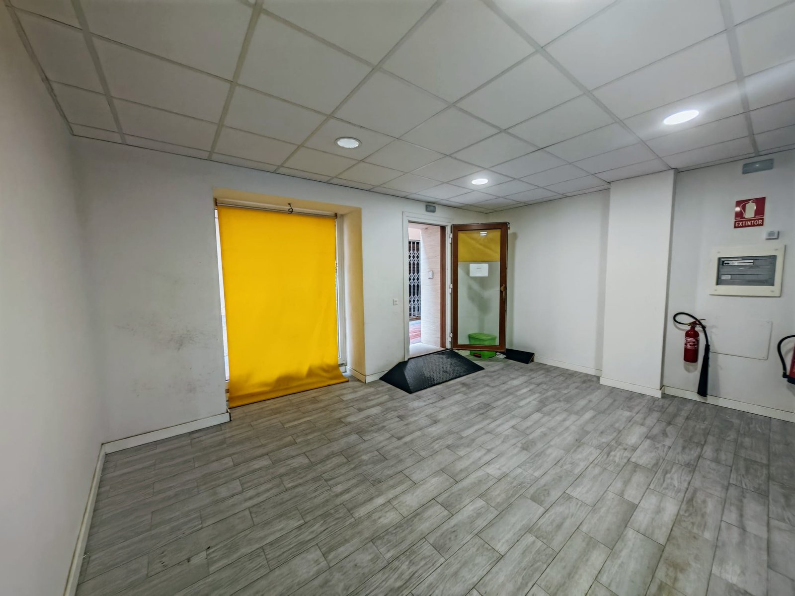 WhatsApp Image 2025-02-12 at 13.57.00