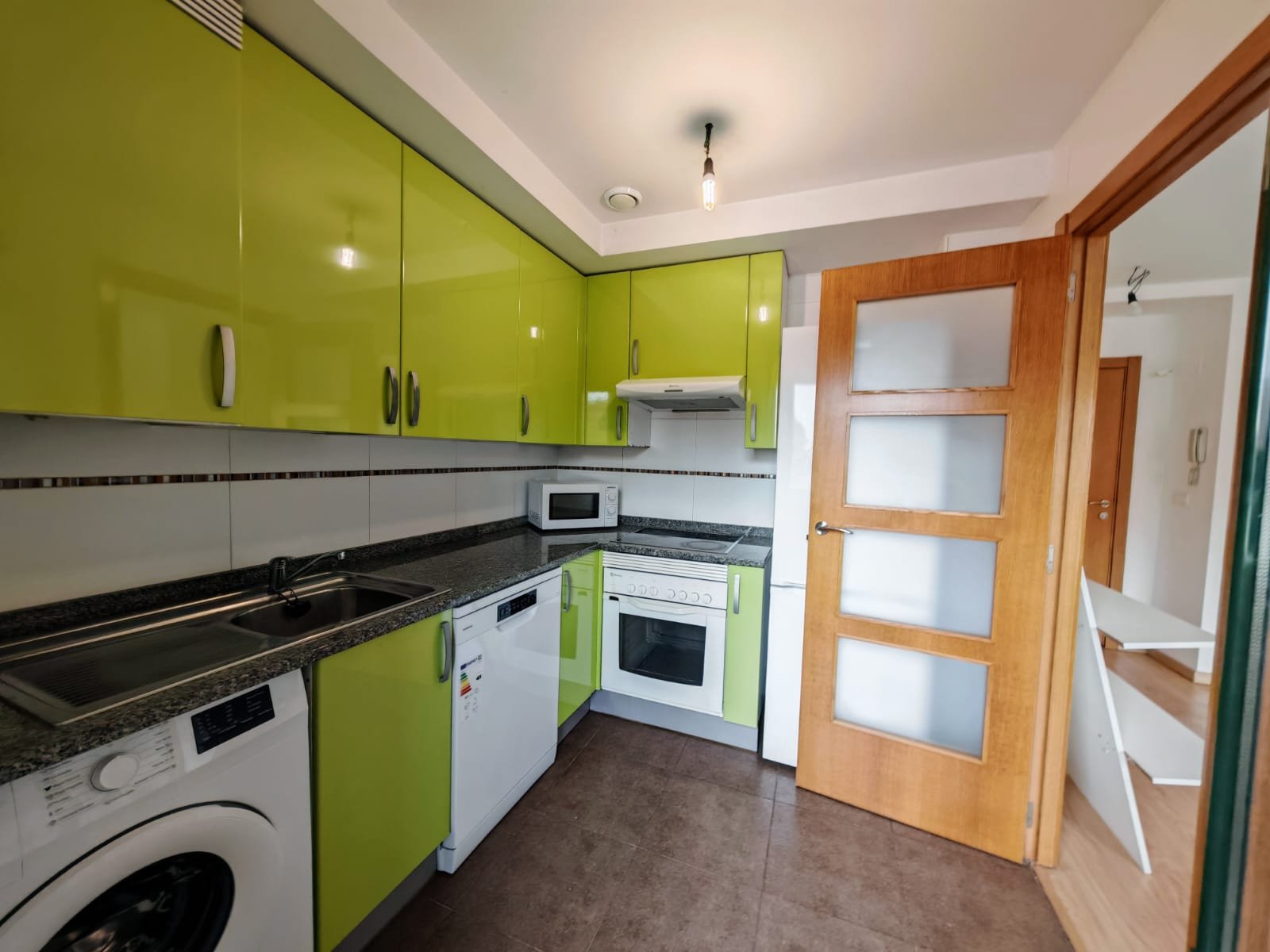 WhatsApp Image 2025-03-06 at 18.15.29 (2)