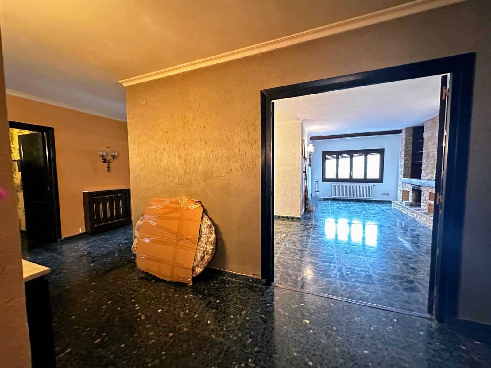 WhatsApp Image 2025-03-26 at 10.46.37 (4)