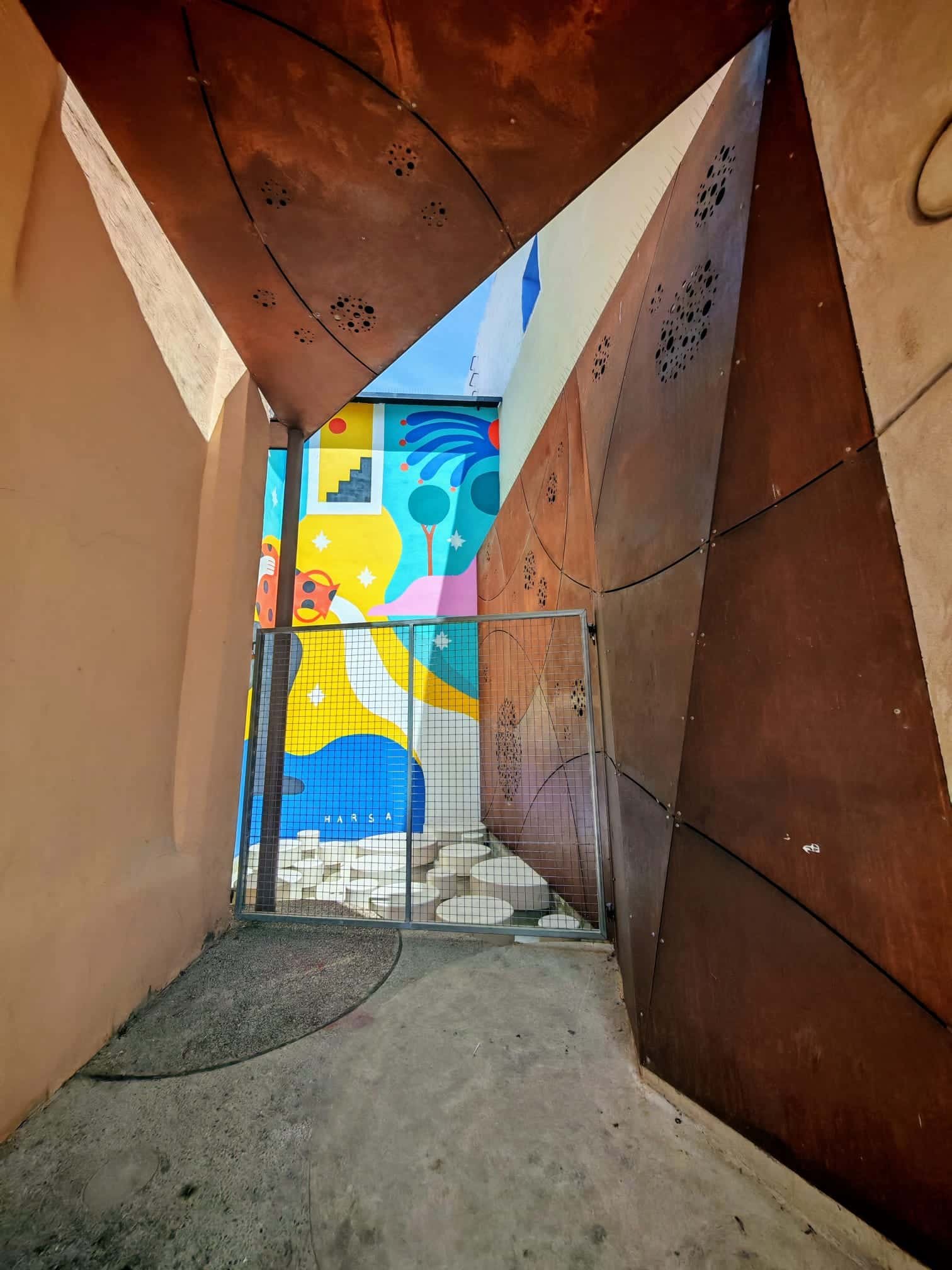 WhatsApp Image 2025-05-27 at 19.49.46 (1)